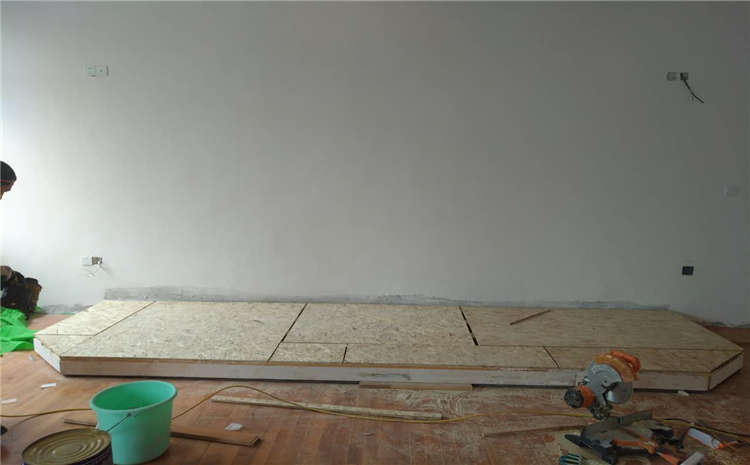 22厚木地板籃球館怎么翻新