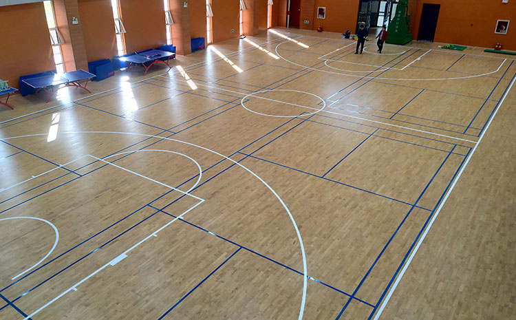 22厚運(yùn)動(dòng)體育地板怎么保養(yǎng)？