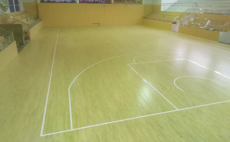 新疆硬木企口體育木地板每平米價(jià)格