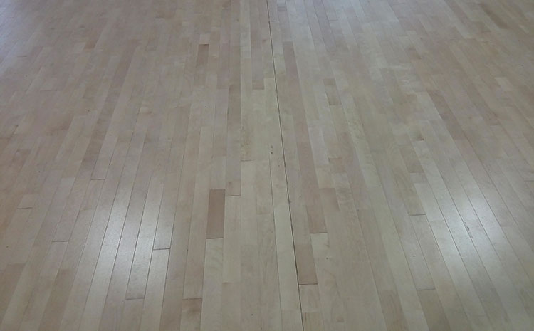 海口楓木體育木地板施工技術(shù)