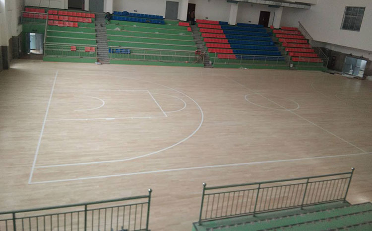 山西楓木體育場地板公司
