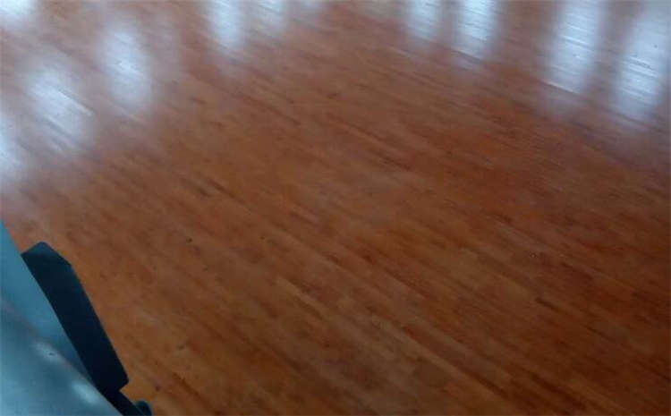 24厚舞臺實木地板怎么維修？