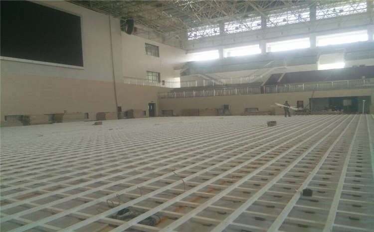 中衛(wèi)籃球地板品牌